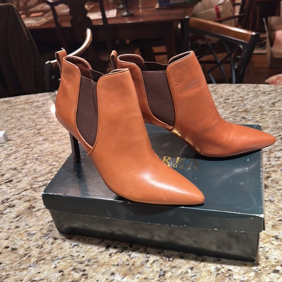 Cognac leather booties New size 9 1/2 - Picture 3 of 9
